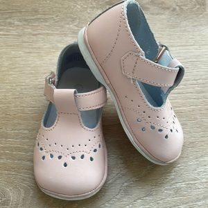 Gently worn genuine leather pink dress shoes size 3